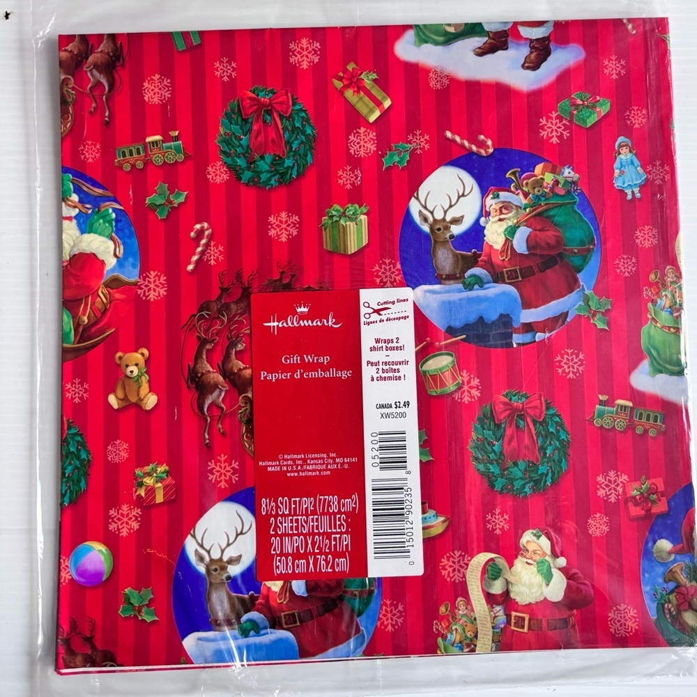 Hallmark Christmas Gift Wrap Santa Reindeer Wreath 2 Sheets